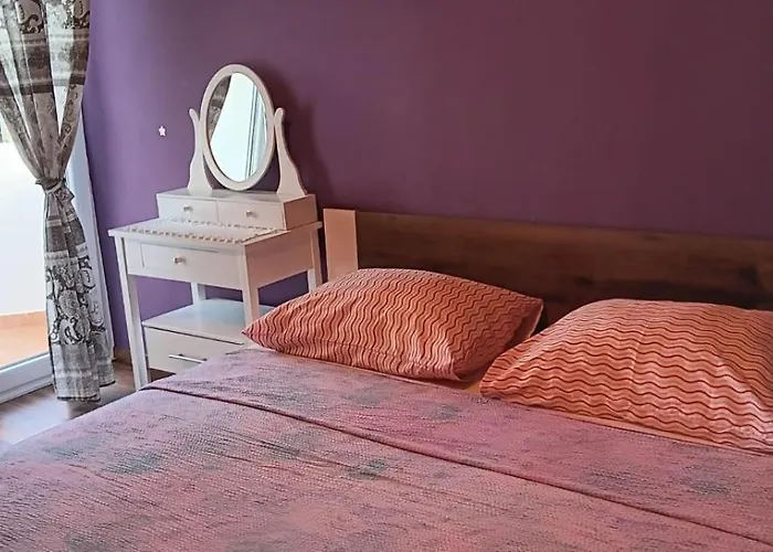 With Parking Space Kali, Ugljan - 11020